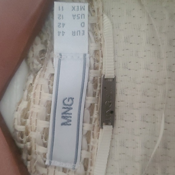 Mango Women's Textured kint blazer and skirt/set - Picture 4 of 7